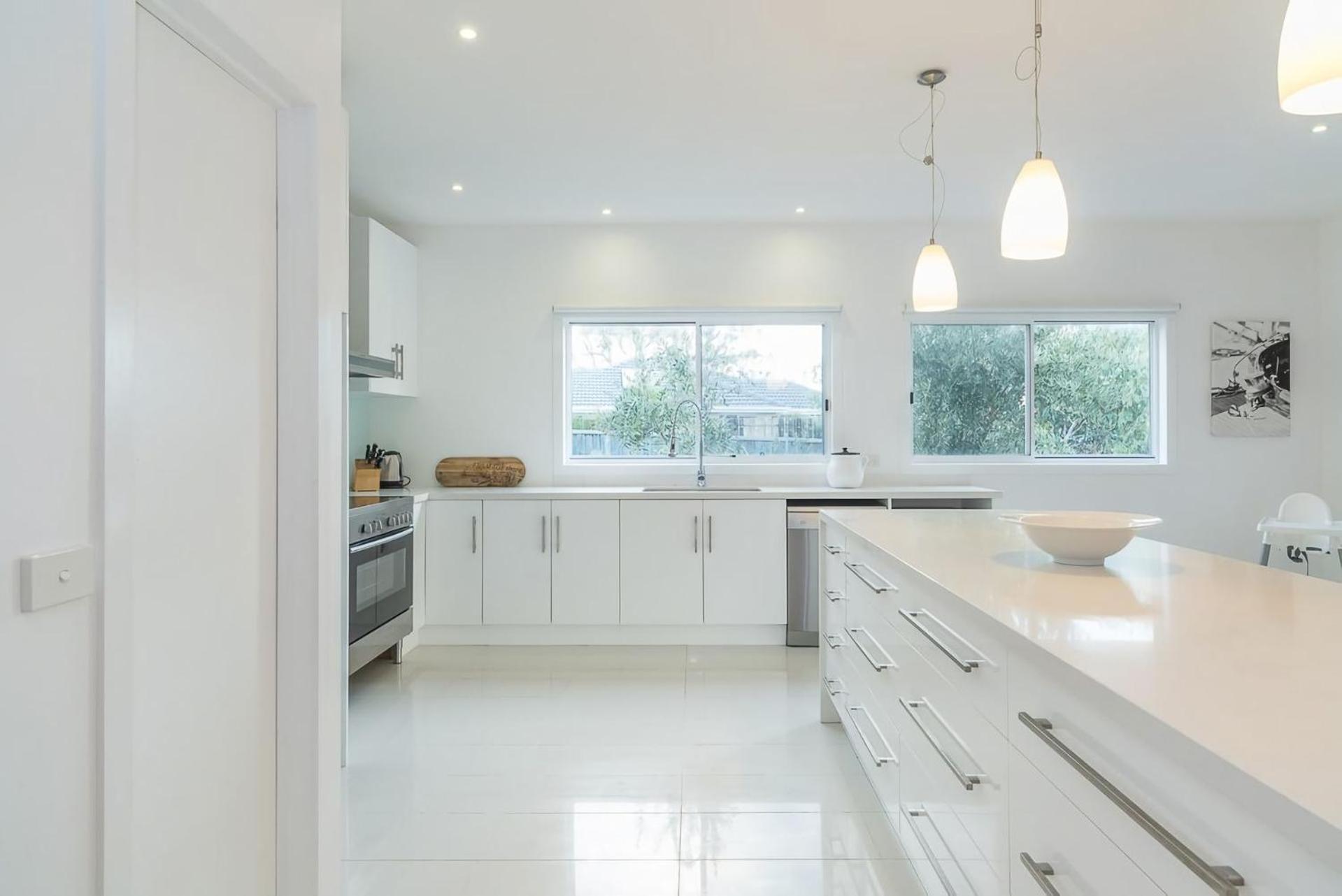 Currawong Close Pool Pool Table Alfresco Featured Cowes Exterior photo